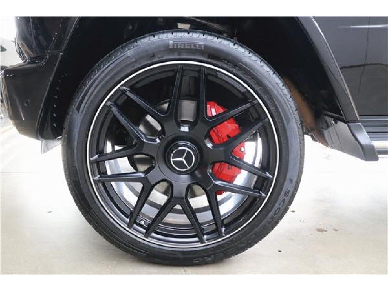 Mercedes-Benz G 500 2023