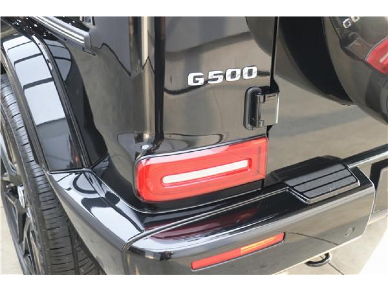 Mercedes-Benz G 500 2023