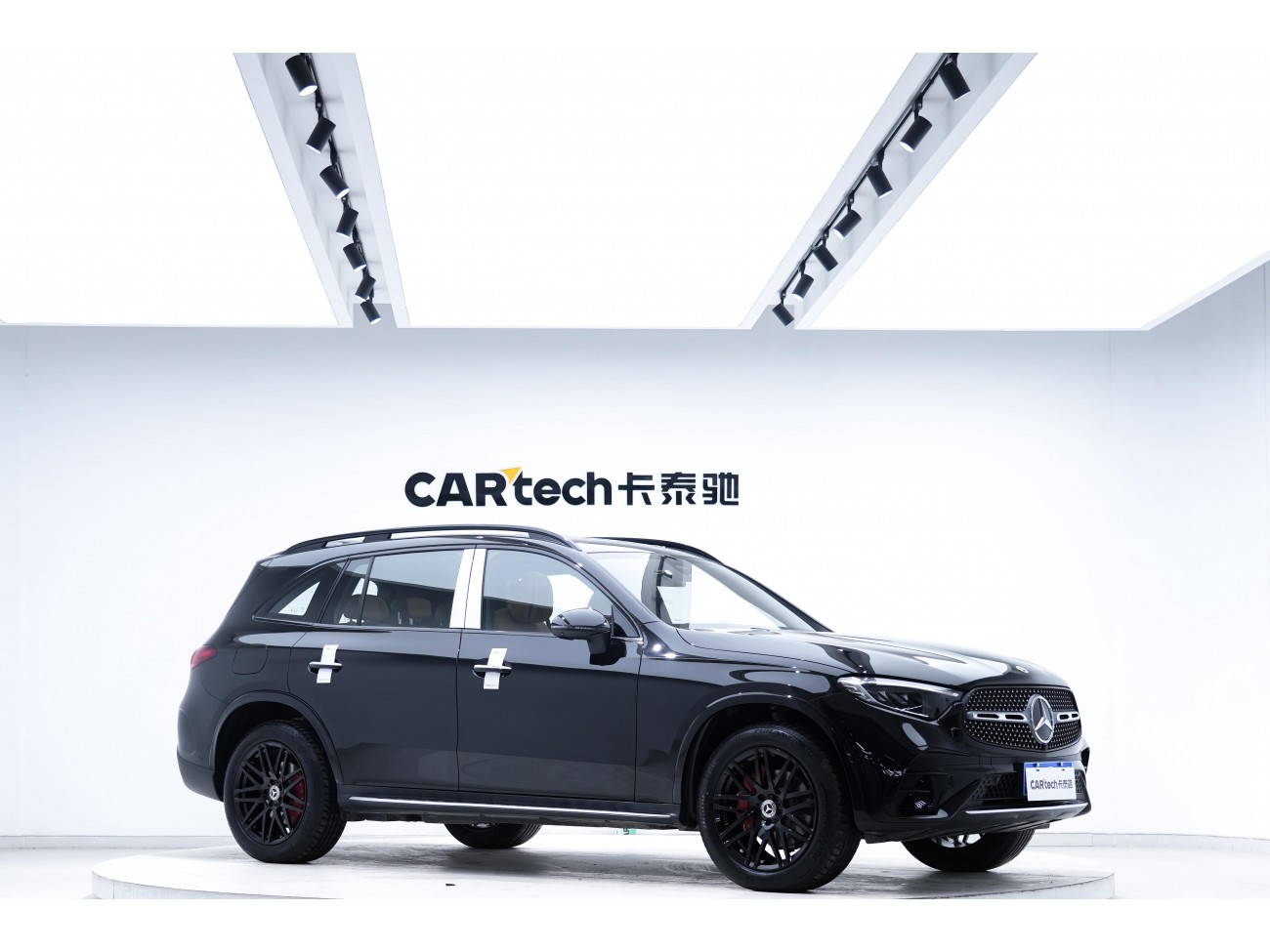 Mercedes-Benz GLC 260 L 2025