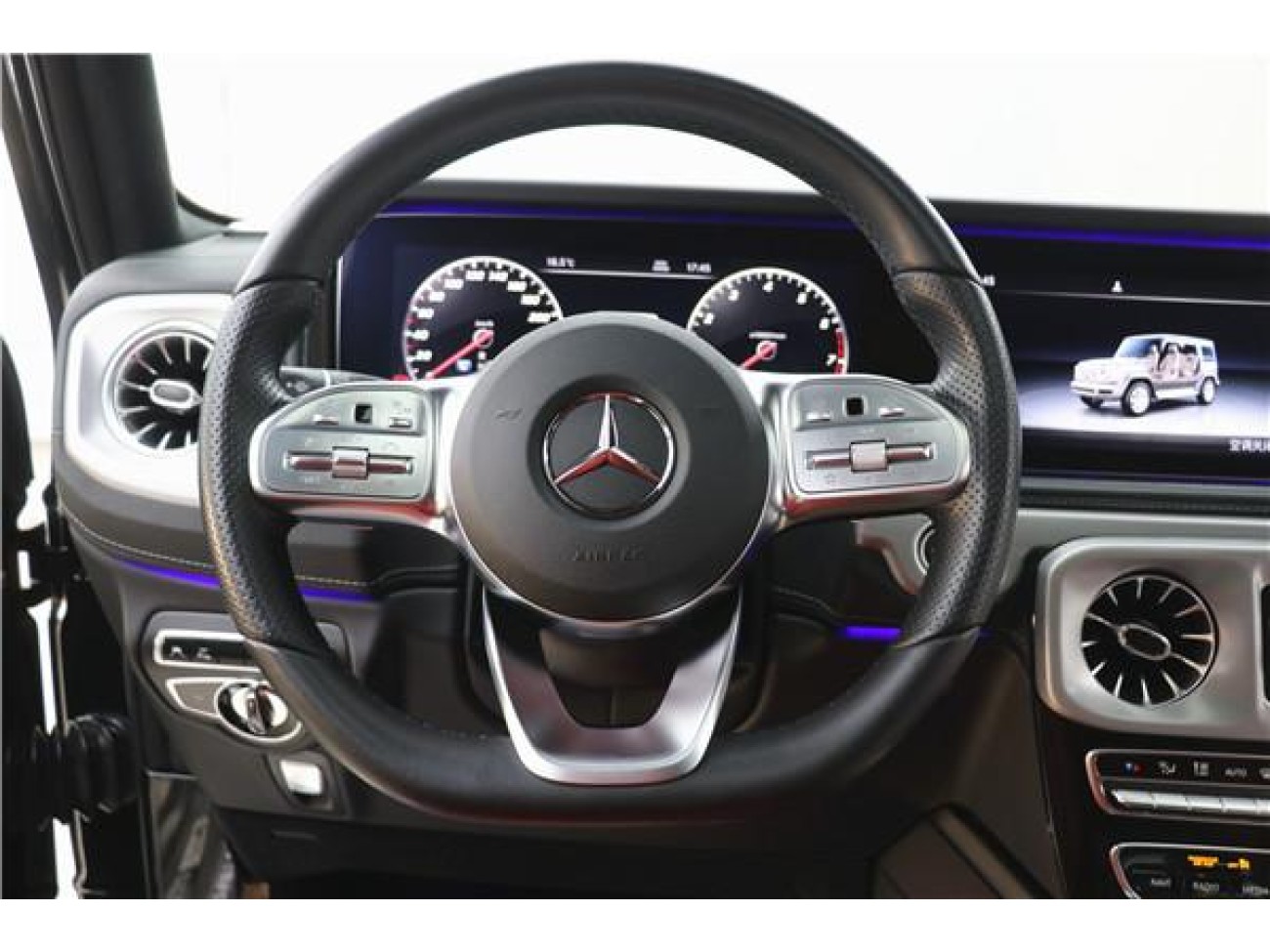 Mercedes-Benz G 500 2023