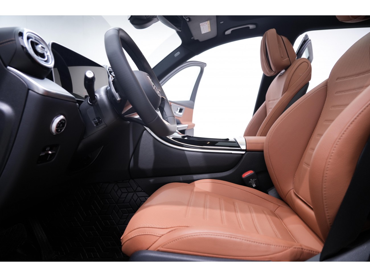 Mercedes-Benz GLC 260 L 2025