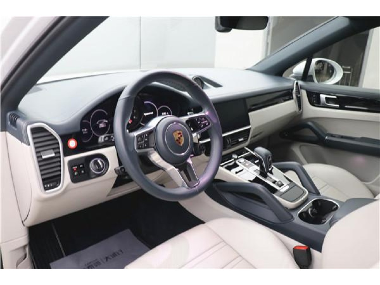 Porsche Cayenne 2020