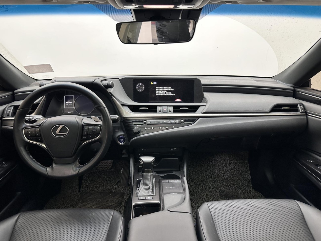 Lexus ES 300h 2018