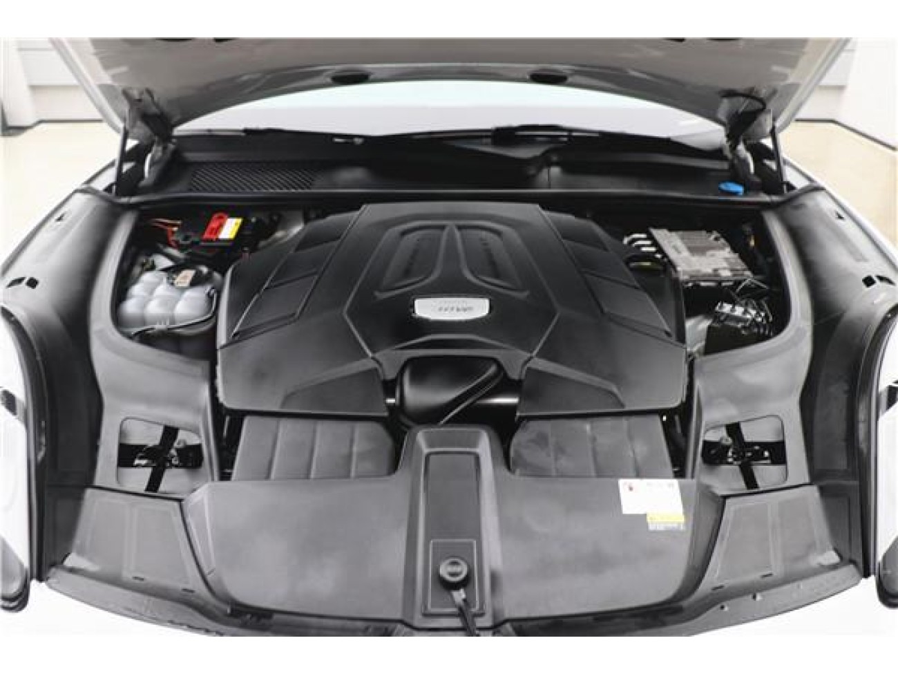 Porsche Cayenne 2020