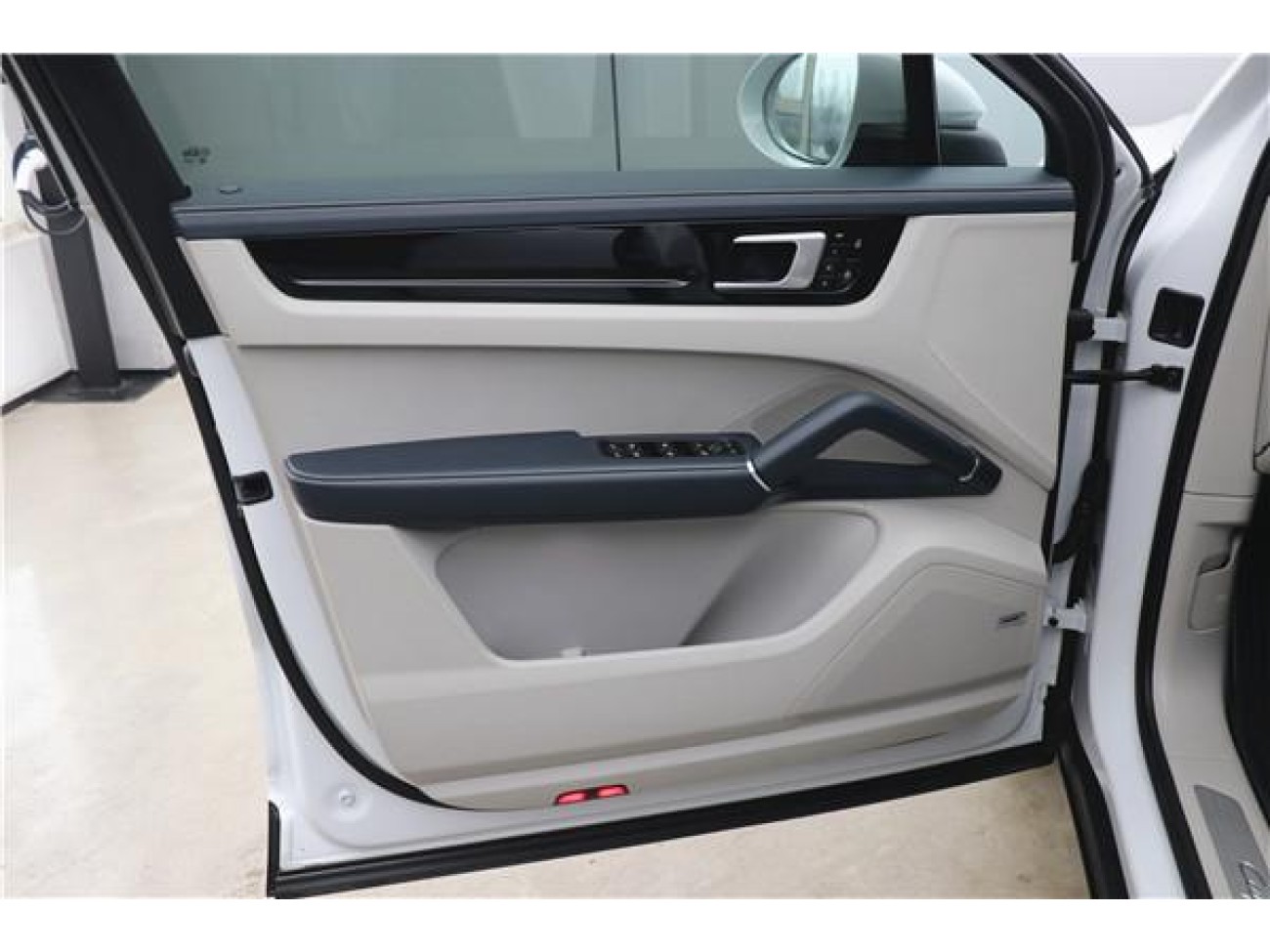 Porsche Cayenne 2020