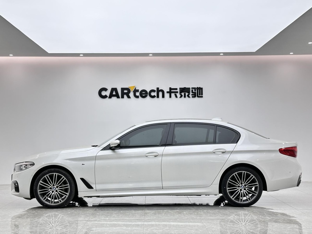 BMW 530Li 2019