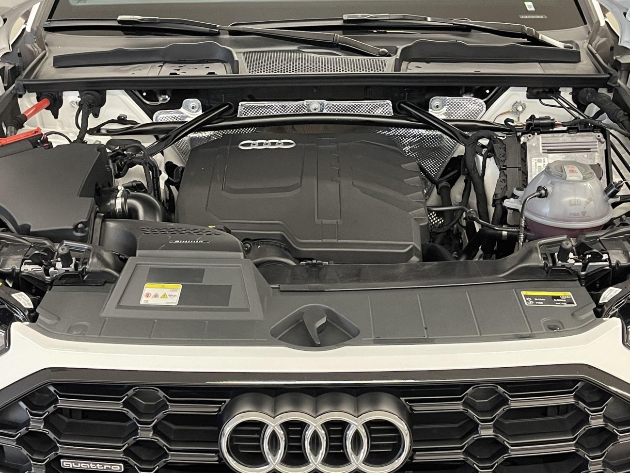 Audi Q5L 40 TFSI 2024