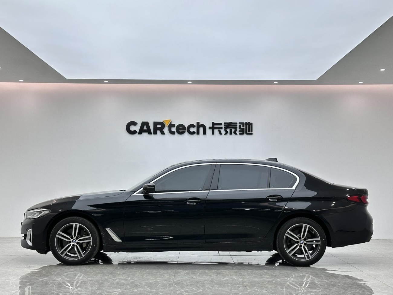 BMW 530Li 2021