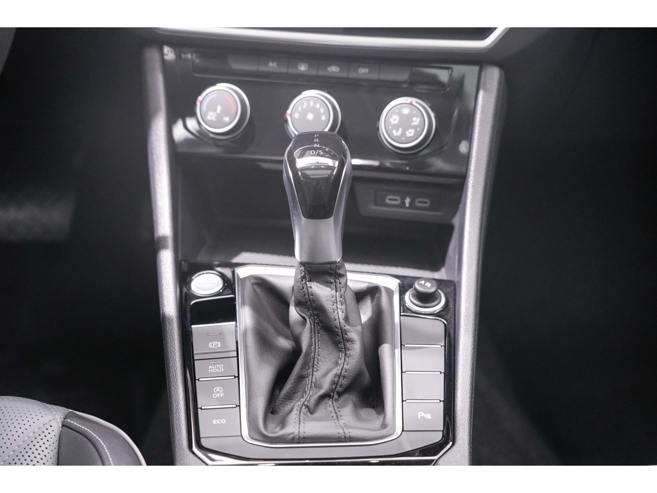 Volkswagen Sagitar 2025