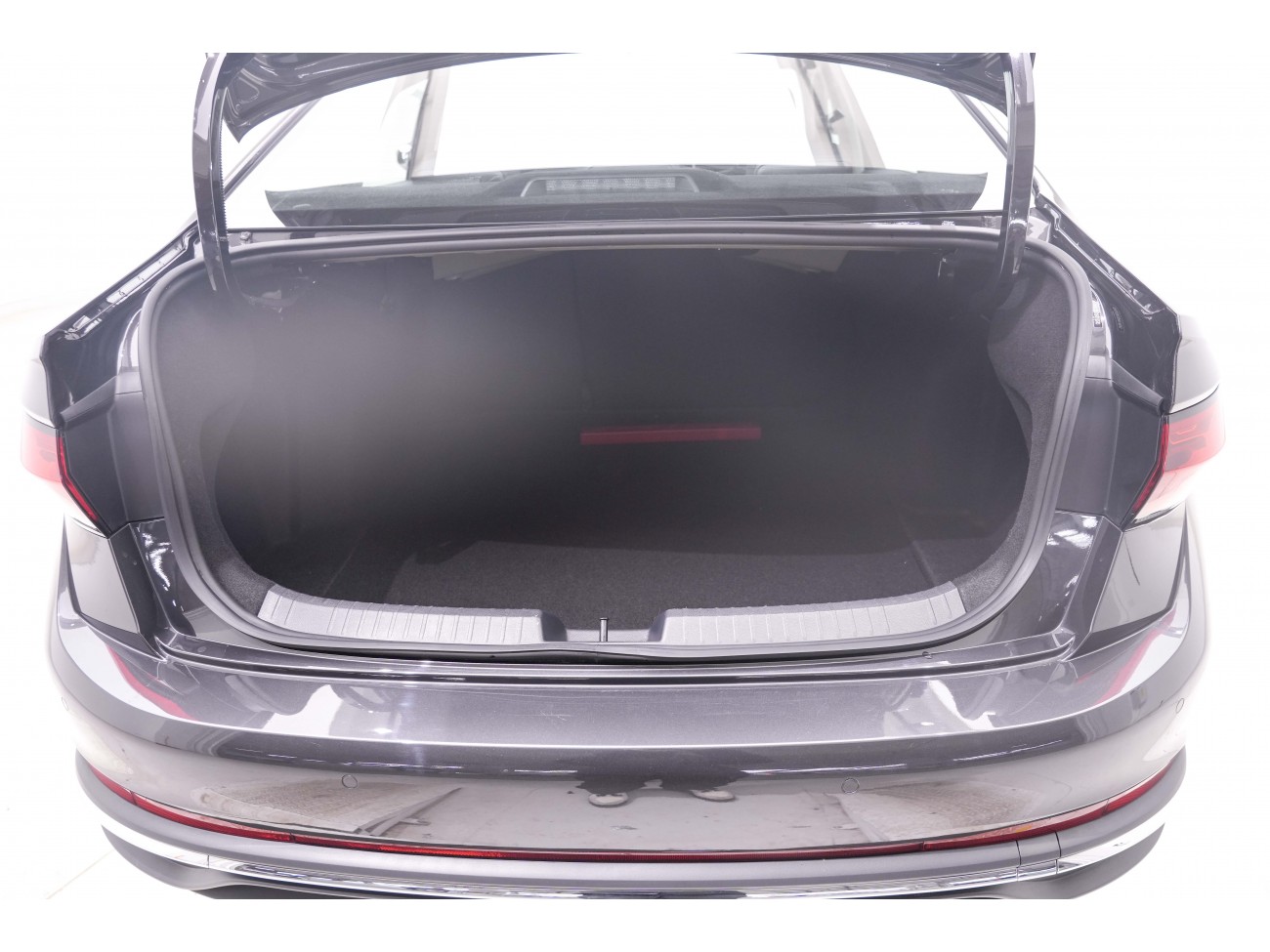 Volkswagen Sagitar 2025