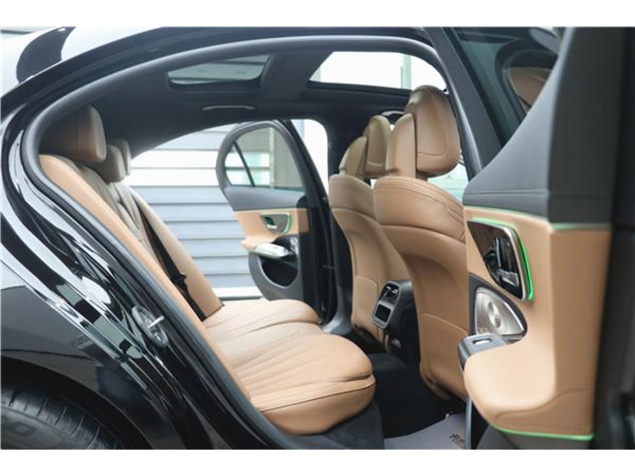 Mercedes-Benz E 300 2024