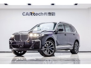 BMW X7 2021