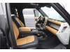 Land Rover Defender 2024