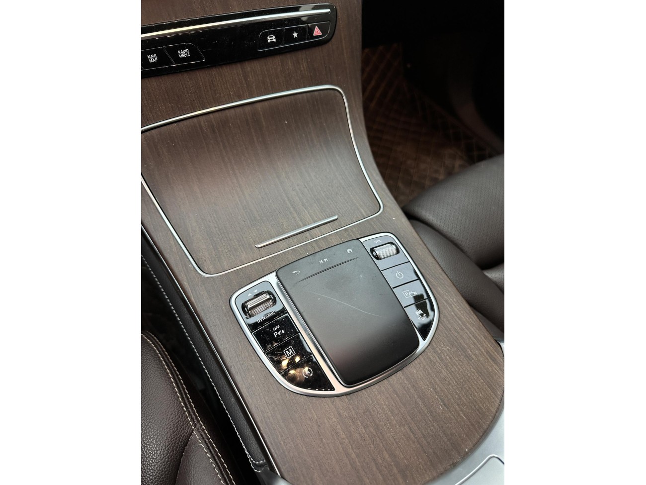 Mercedes-Benz GLC 300 L 2021