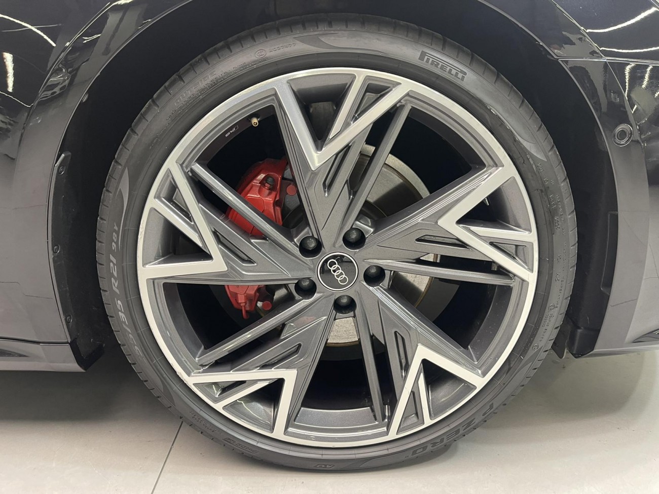 Audi A7L 45 TFSI 2023