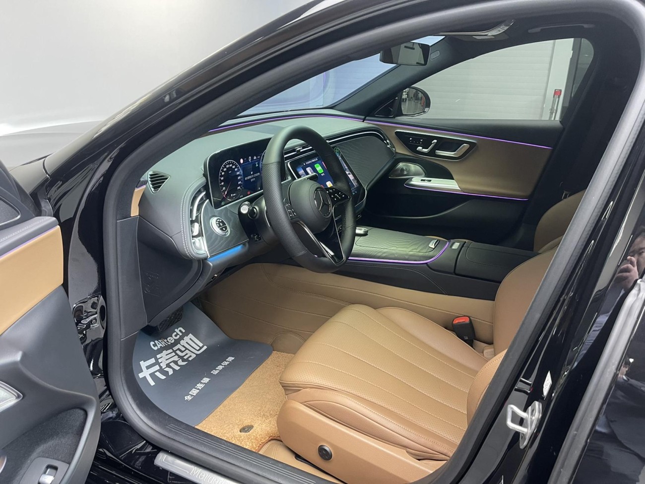 Mercedes-Benz E 300 2025