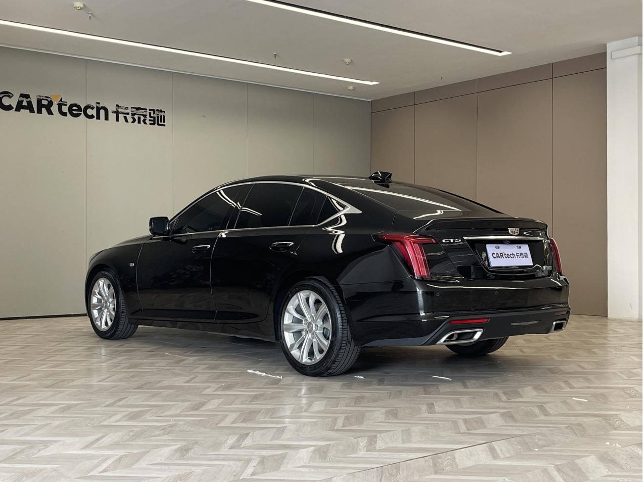 Cadillac CT5 2024