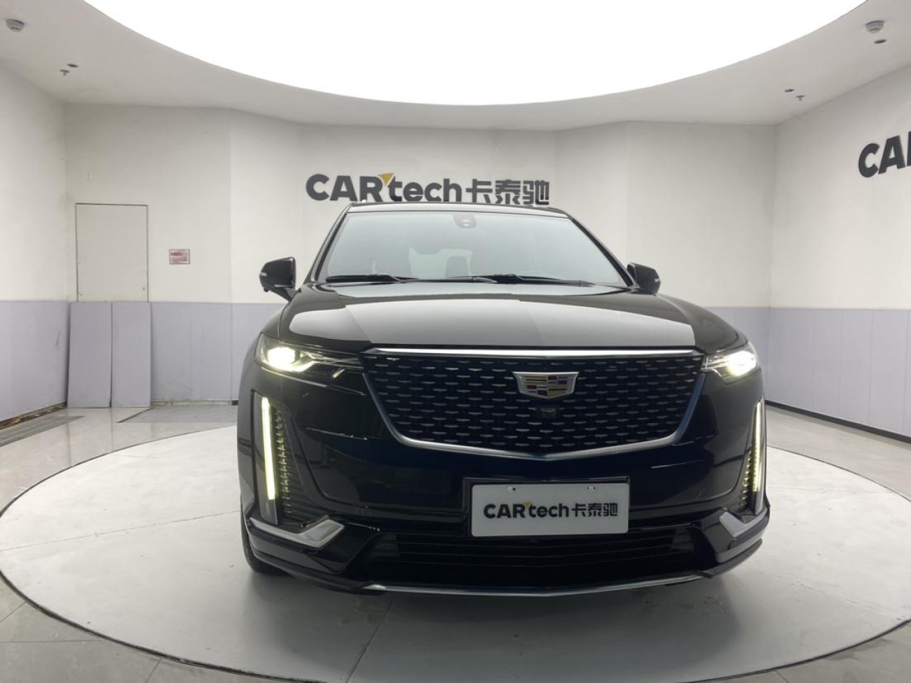 Cadillac XT6 2021