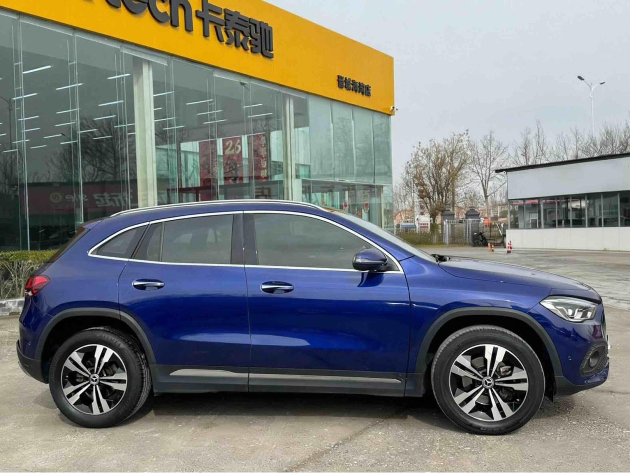 Mercedes-Benz GLA 200 2021