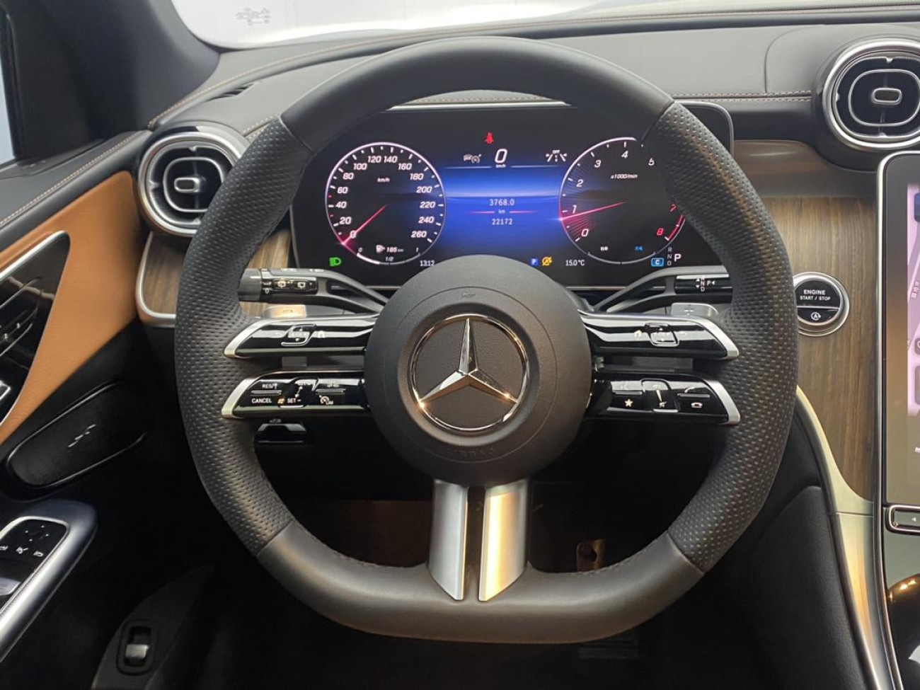 Mercedes-Benz GLC 300 L 2024