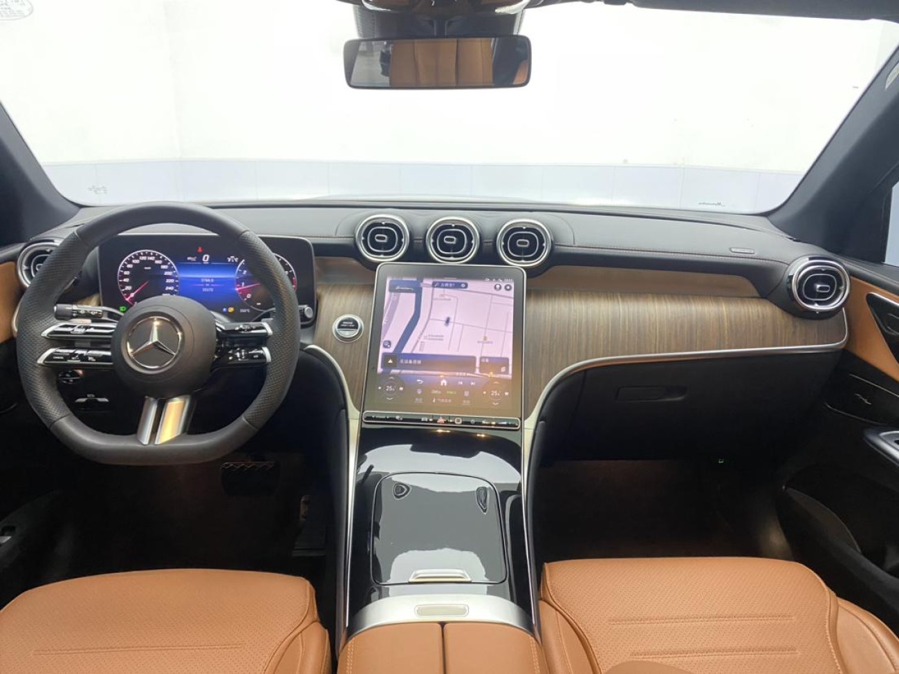 Mercedes-Benz GLC 300 L 2024