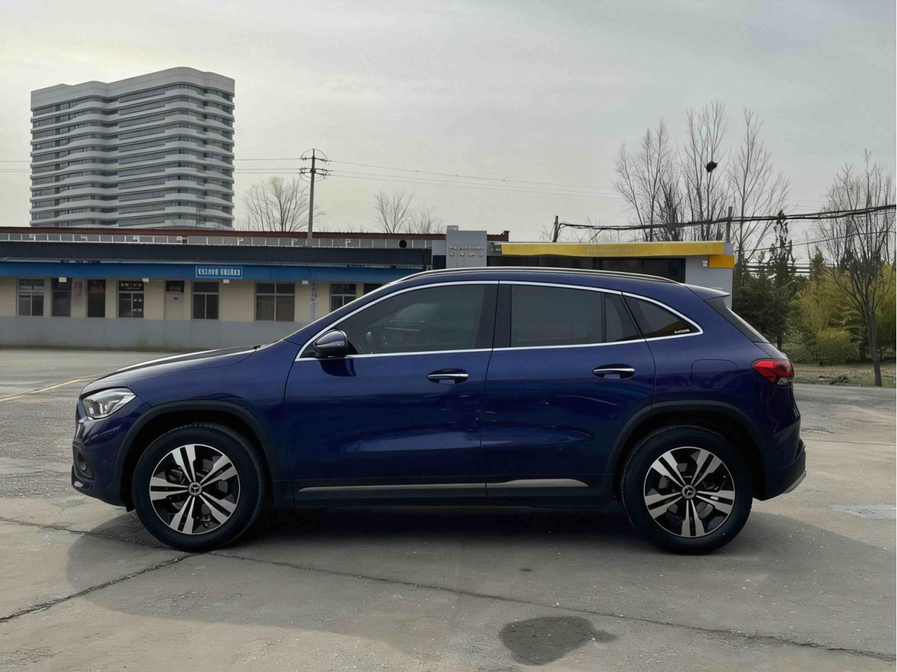 Mercedes-Benz GLA 200 2021