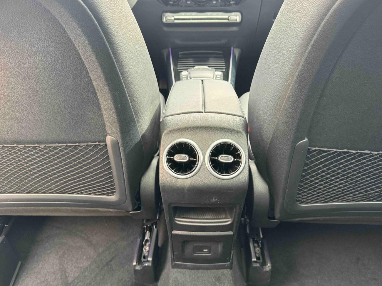 Mercedes-Benz GLA 200 2021