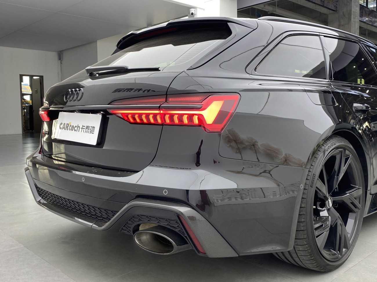 Audi RS6 2021