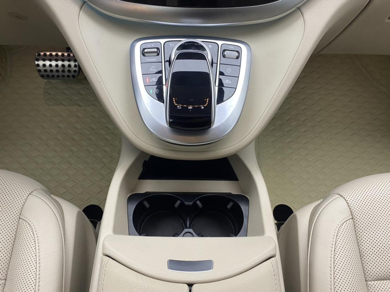 Mercedes-Benz V 2017