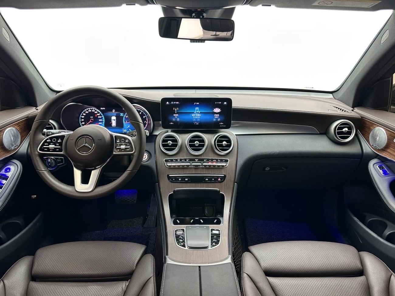 Mercedes-Benz GLC 300 L 2020