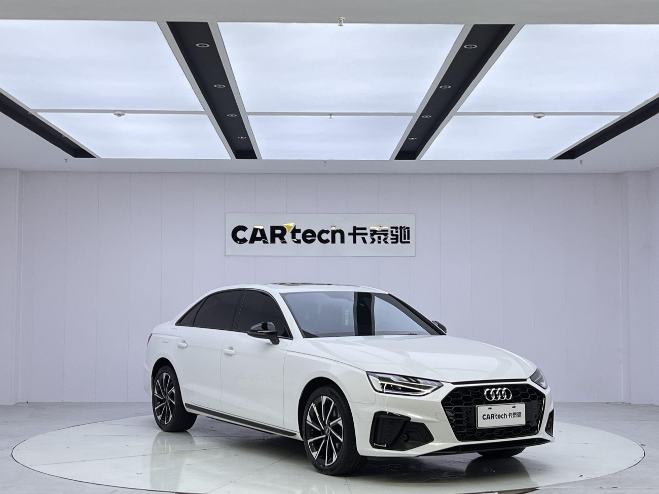 Audi A4L 45 TFSI 2023