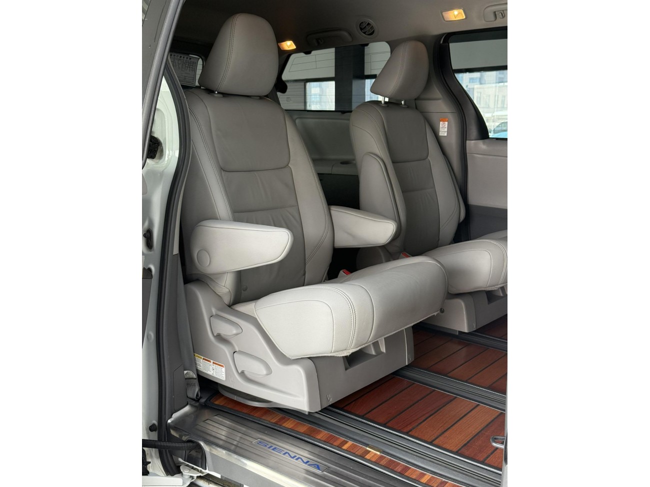 Toyota Sienna 2017