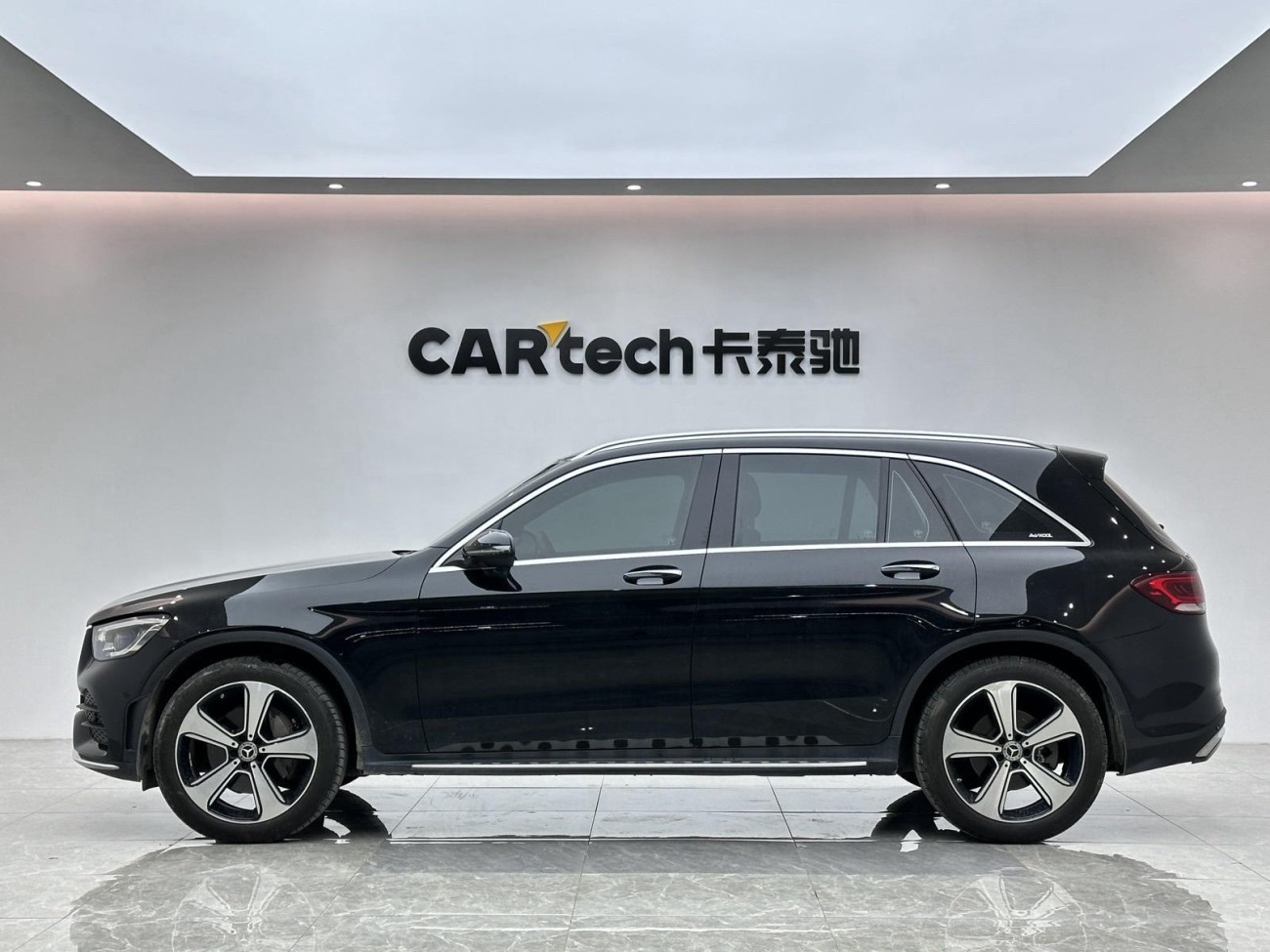 Mercedes-Benz GLC 300 L 2020