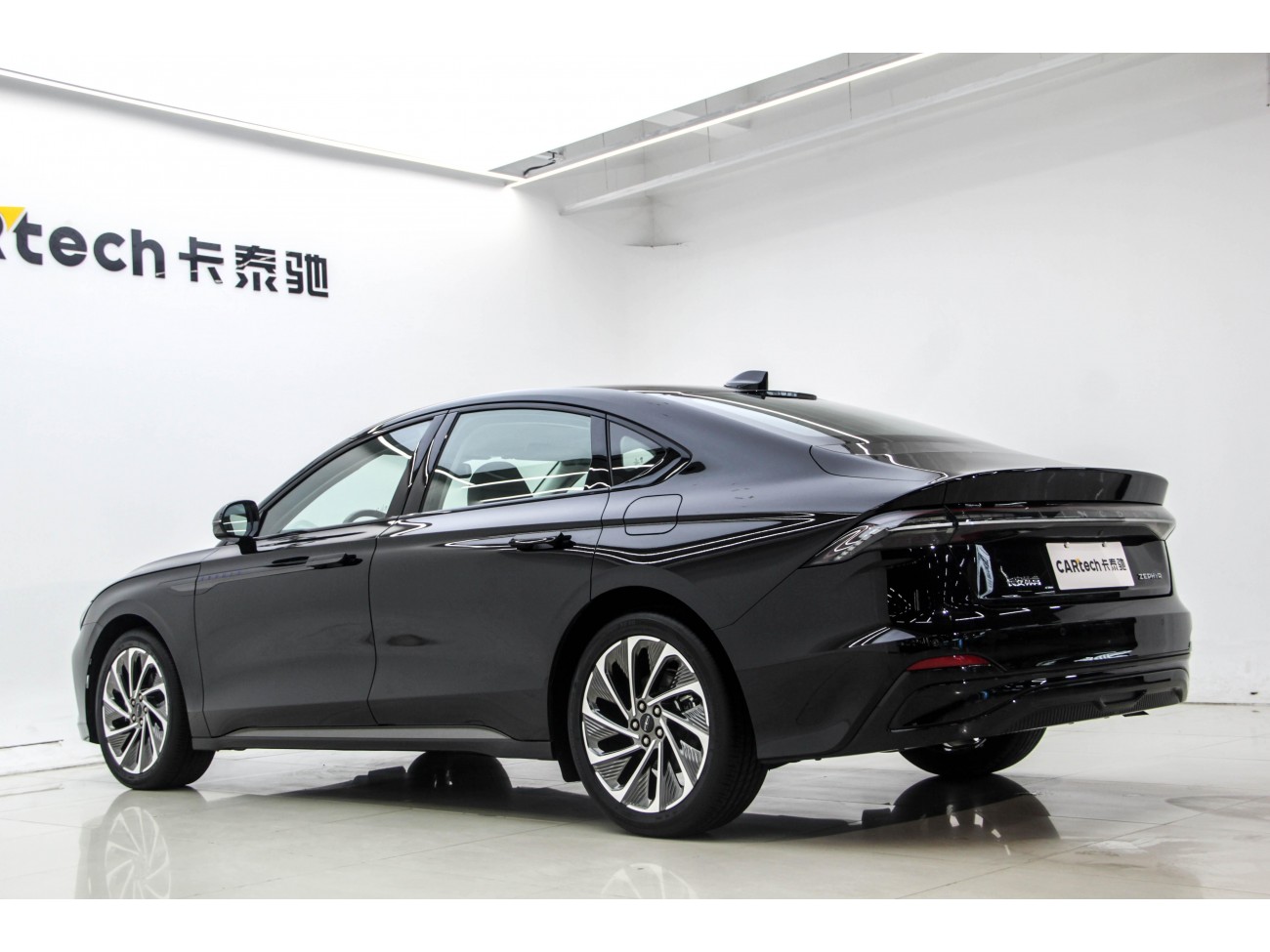 Lincoln Z 2025