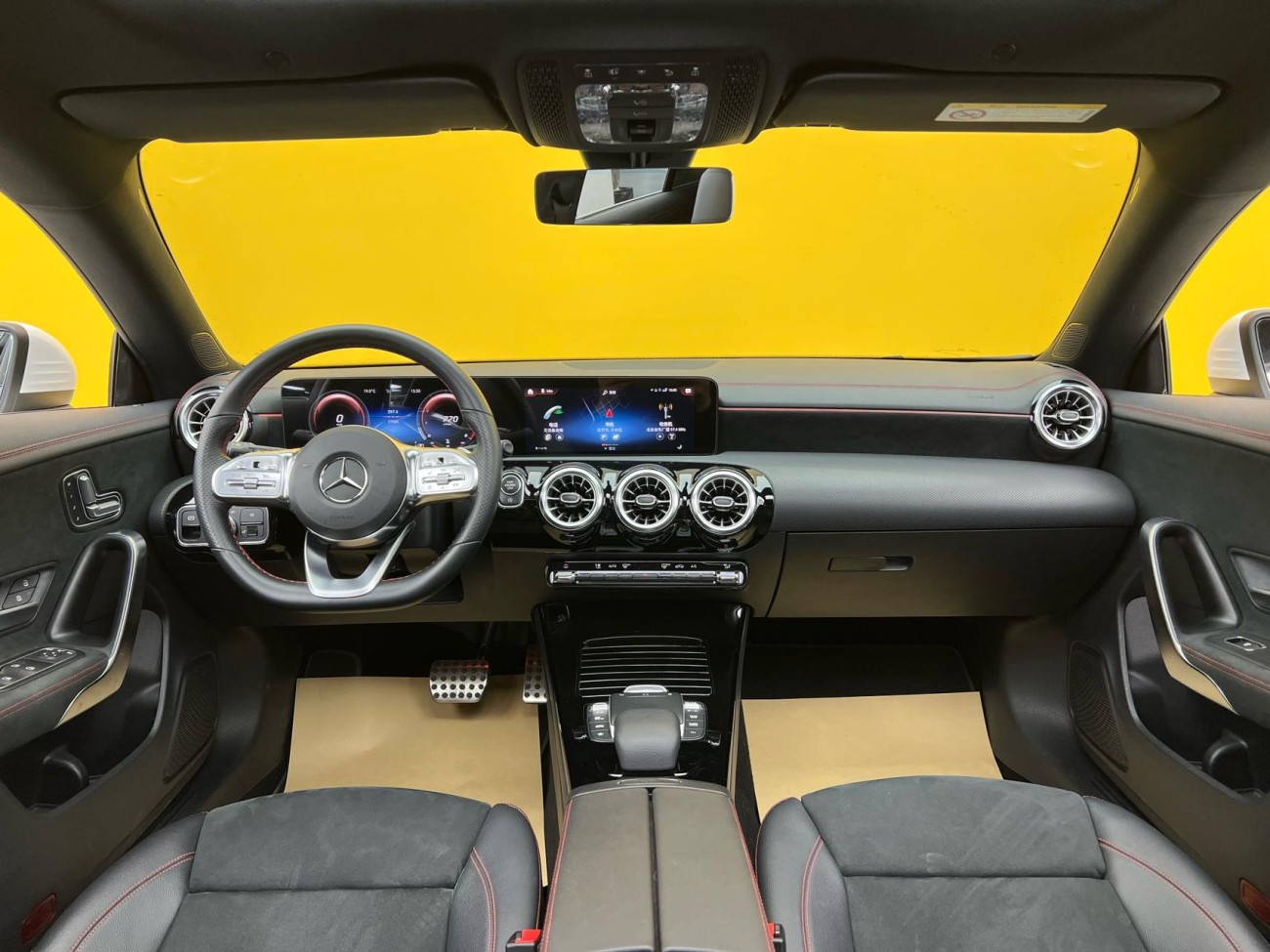 Mercedes-Benz CLA 200 2021