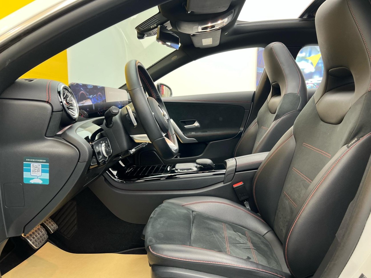 Mercedes-Benz CLA 200 2021