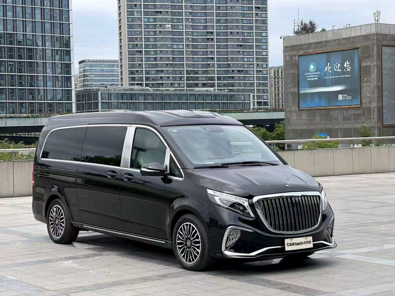 Mercedes-Benz V 2022