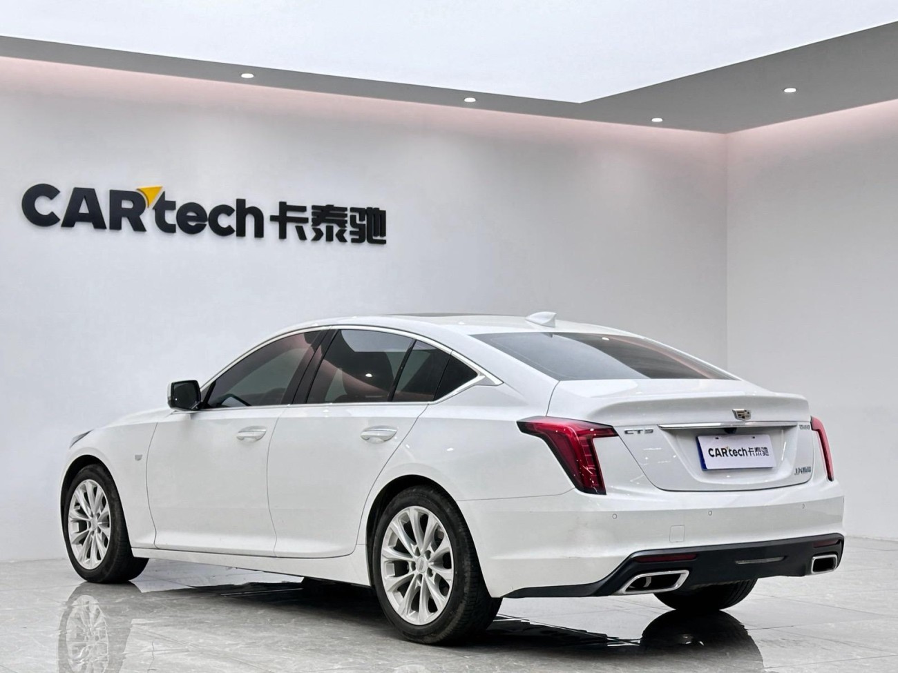 Cadillac CT5 2024
