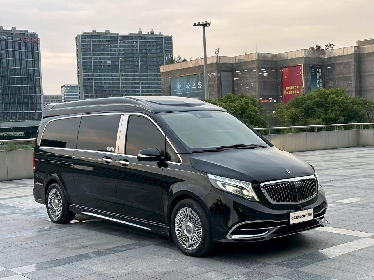 Mercedes-Benz V 2021