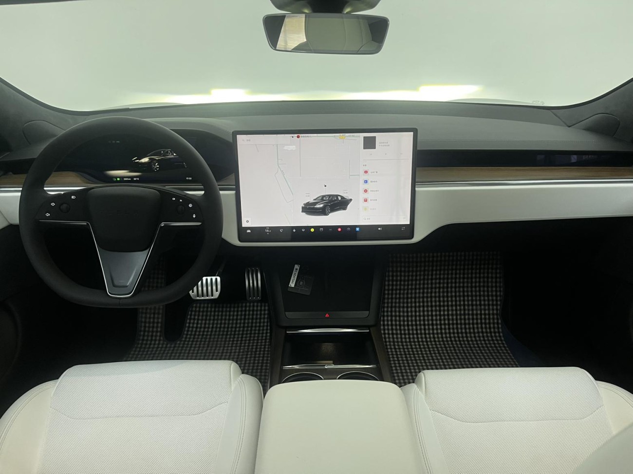 Tesla Model S 2023
