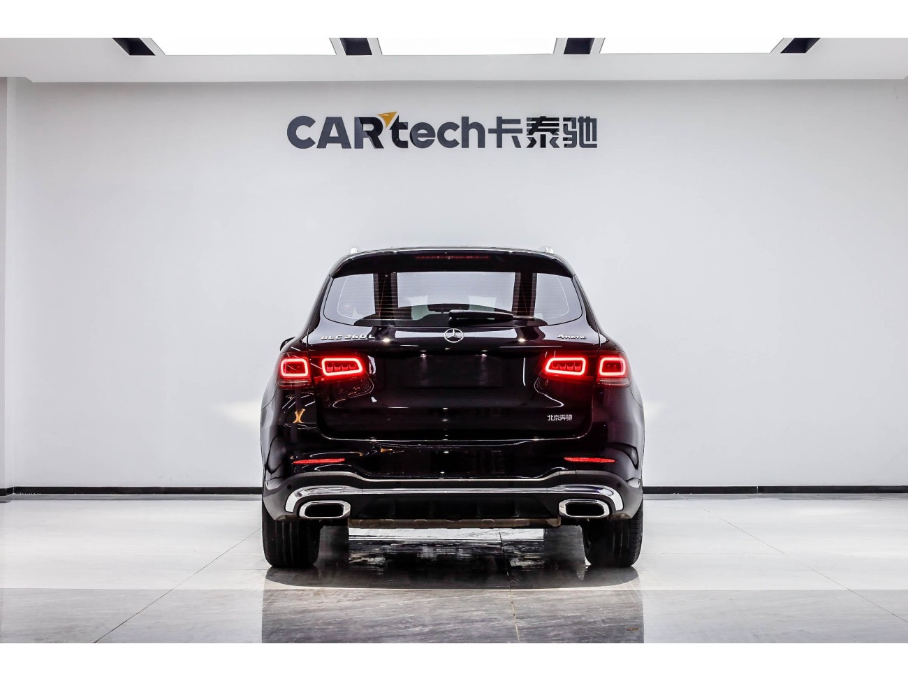 Mercedes-Benz GLC 260 L 2021