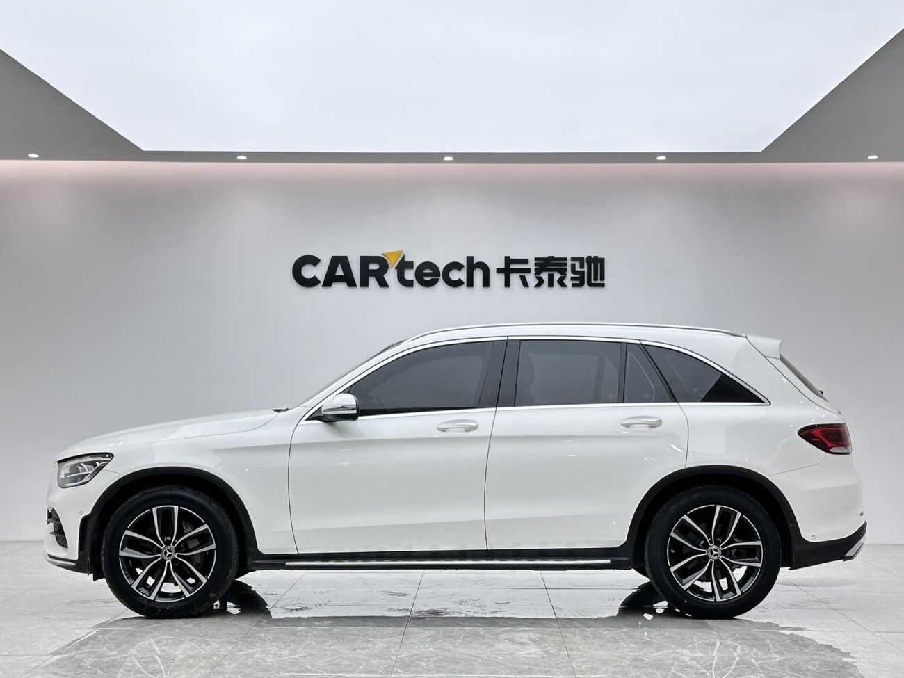 Mercedes-Benz GLC 300 L 2021