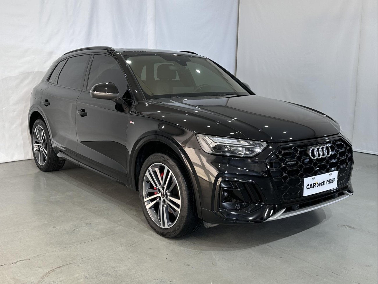 Audi Q5L 40 TFSI 2024