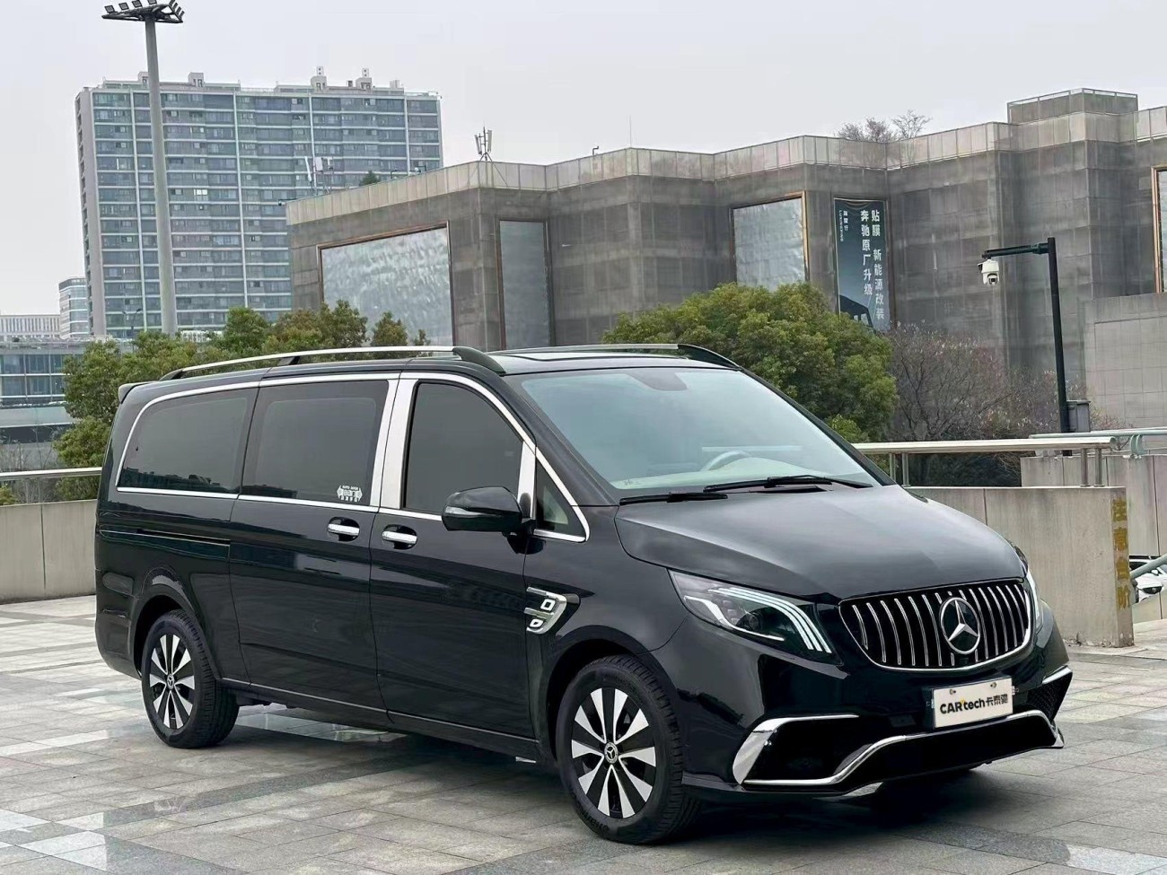 Mercedes-Benz 2021 2023