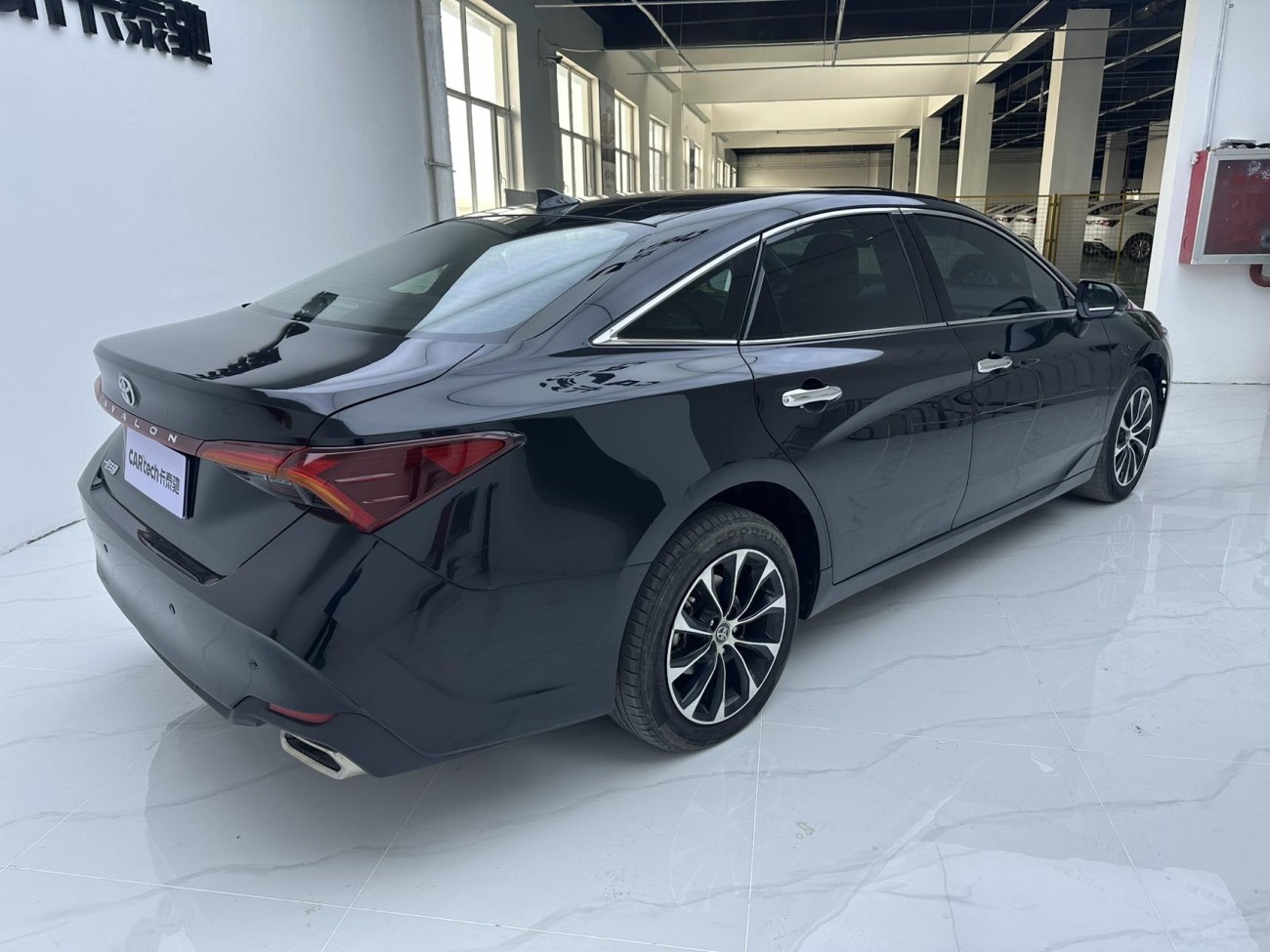 Toyota Avalon 2023