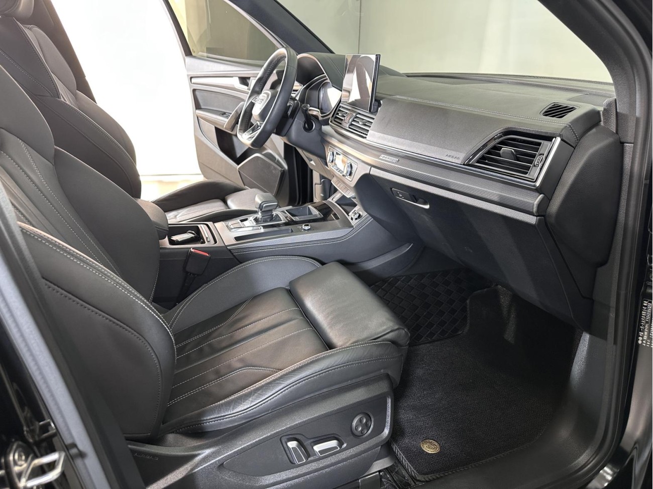 Audi Q5L 40 TFSI 2024