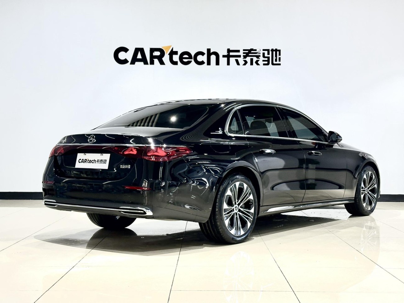 Mercedes-Benz E 300 L 2025