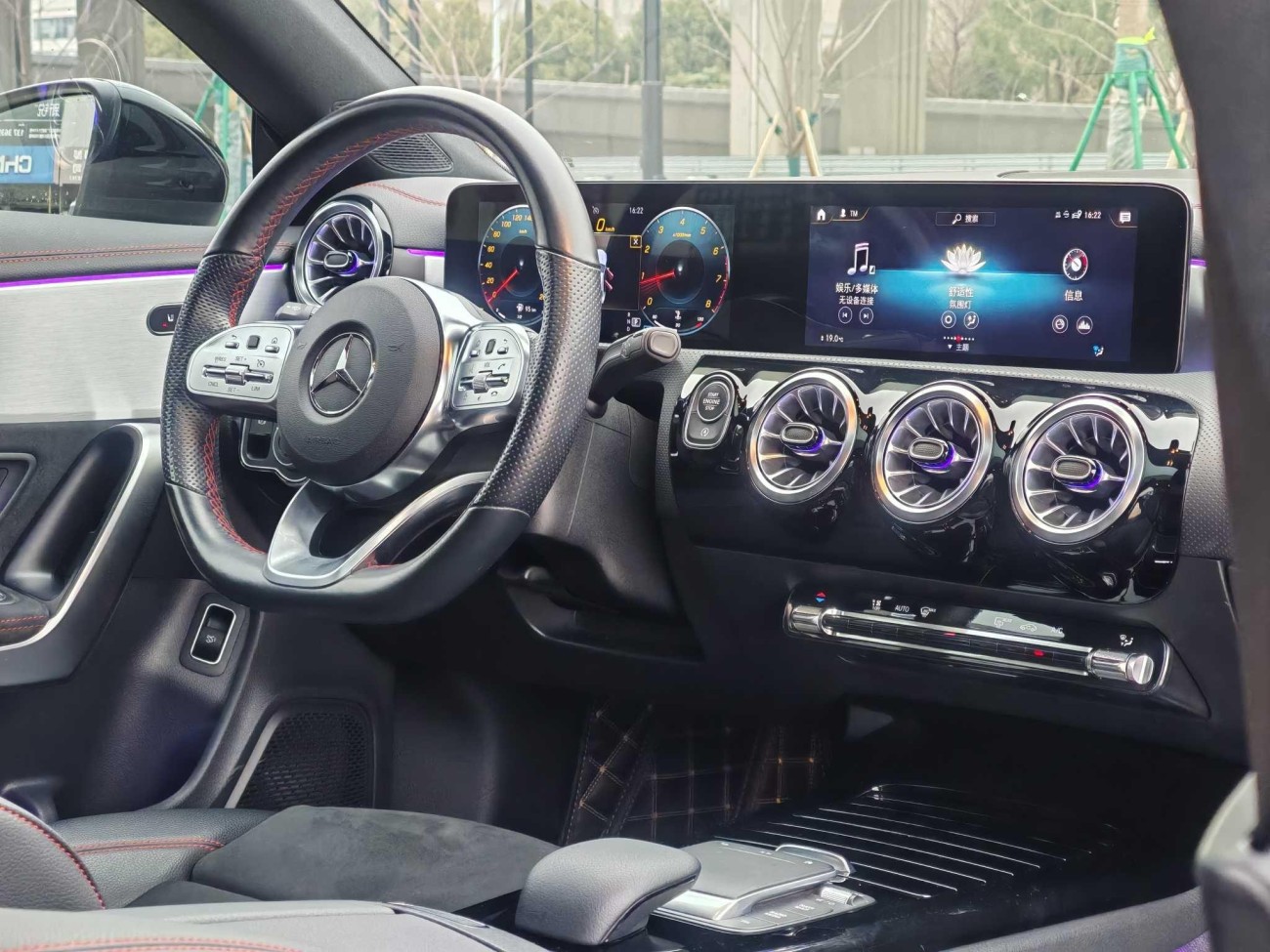 Mercedes-Benz CLA 200 4MATIC 2022