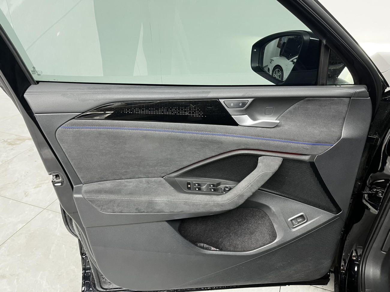 Volkswagen Tiguan L 2024