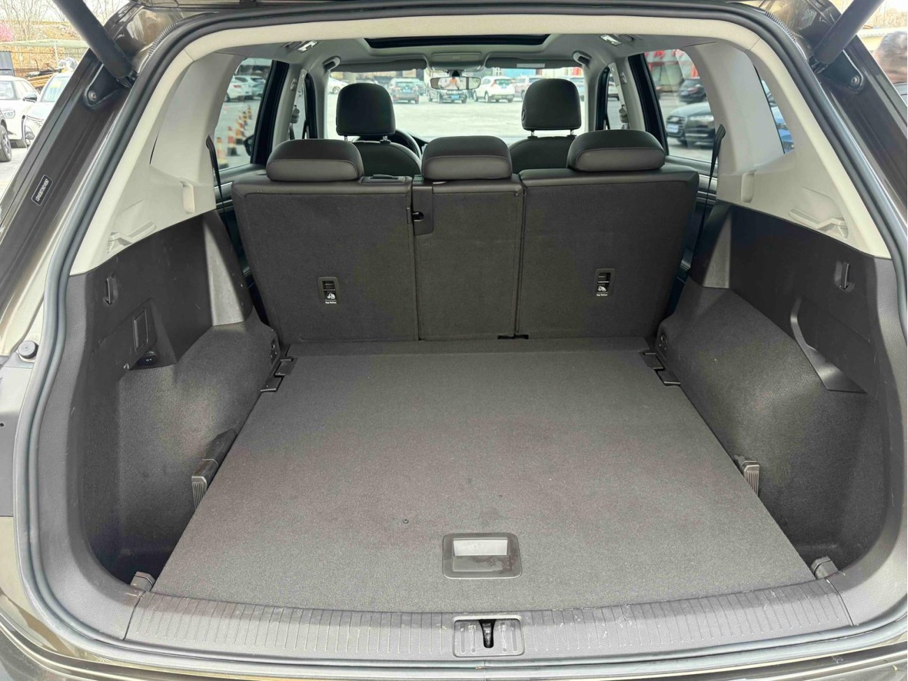 Volkswagen Tiguan L 2017